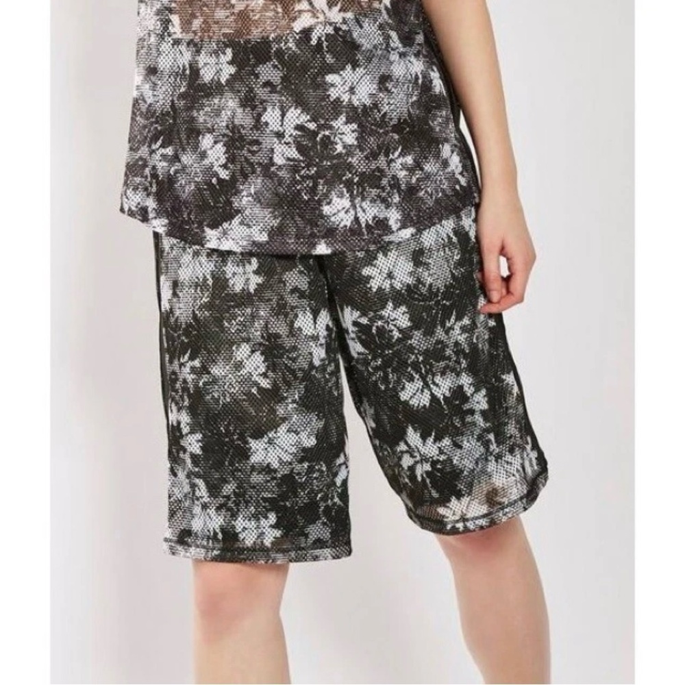 NEW IVY PARK Floral Mesh Basketball Shorts with Logo Waistband